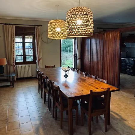 Casa En Cambeo Casa vacanze Ourense